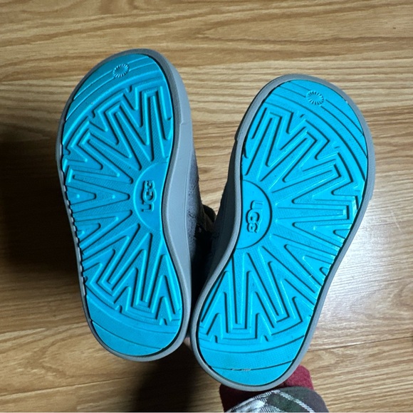 UGG TODDLER HAMDEN II CHELSEA BOOT SIZE 8T GREY MULTI SUEDE SIDE ZIP SNEAKER - Picture 6 of 7